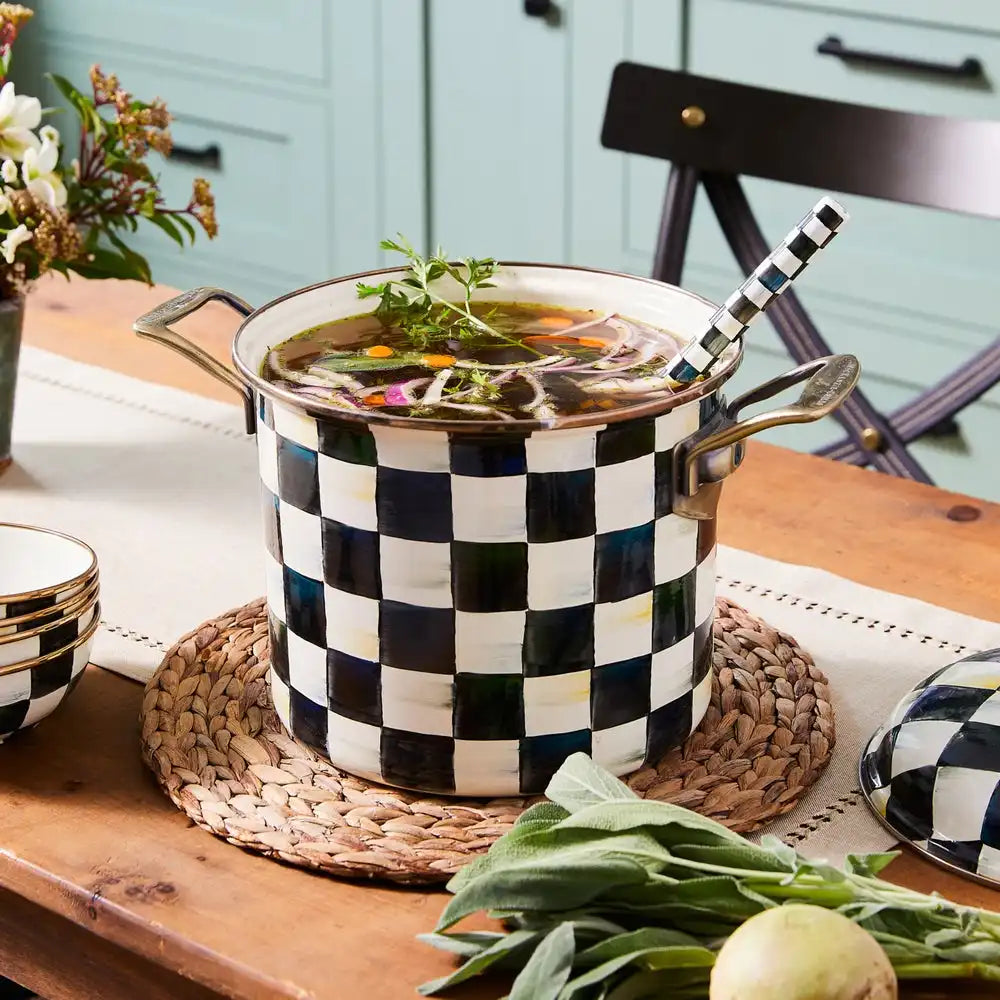 Courtly Check 7 Quart Stockpot
