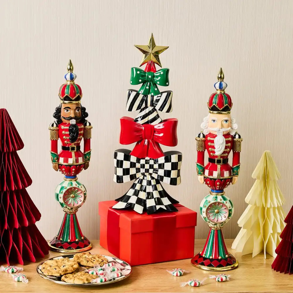 Timeless Tartan Resin Reflector Black Nutcracker