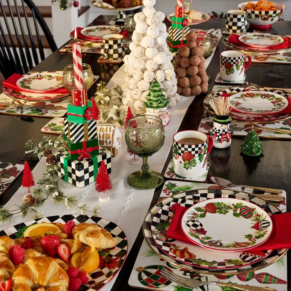 Deck the Halls Dinner Plates, Set of 4