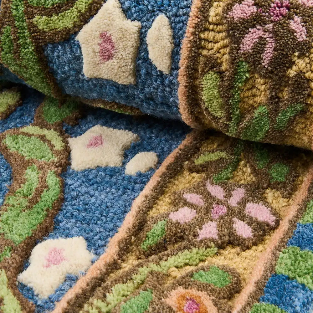Tapestry Floral 2'3" x 3'9" Rug