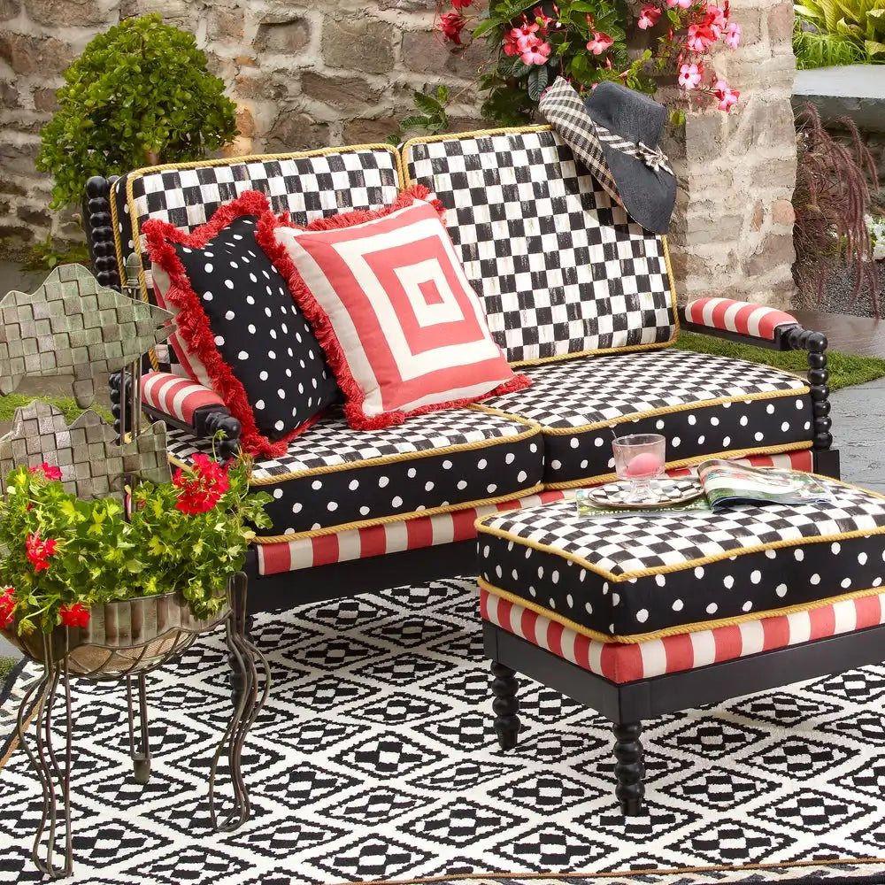 Spindle Cabana Outdoor Loveseat