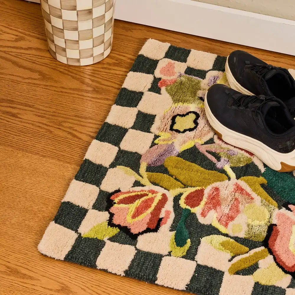 Ranunculus and Checks 6' Round Rug