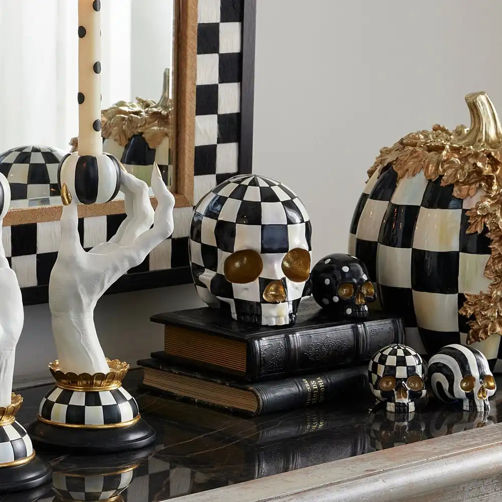Courtly Check Skull